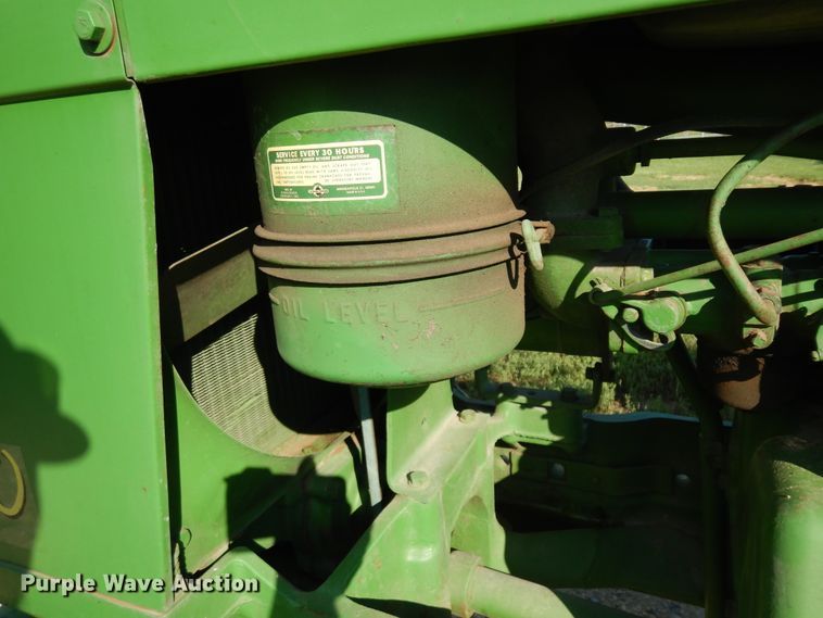 image for item KU9533 1953 John Deere 70  tractor