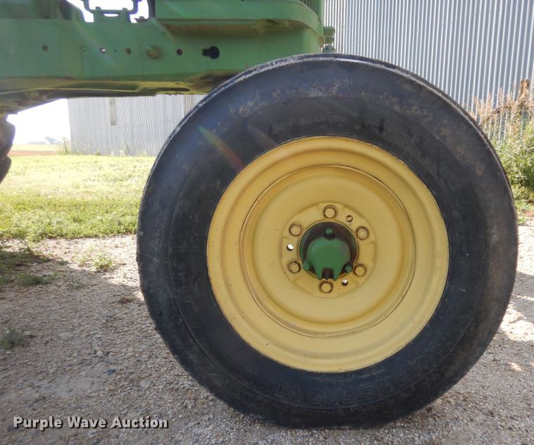 image for item KU9533 1953 John Deere 70  tractor