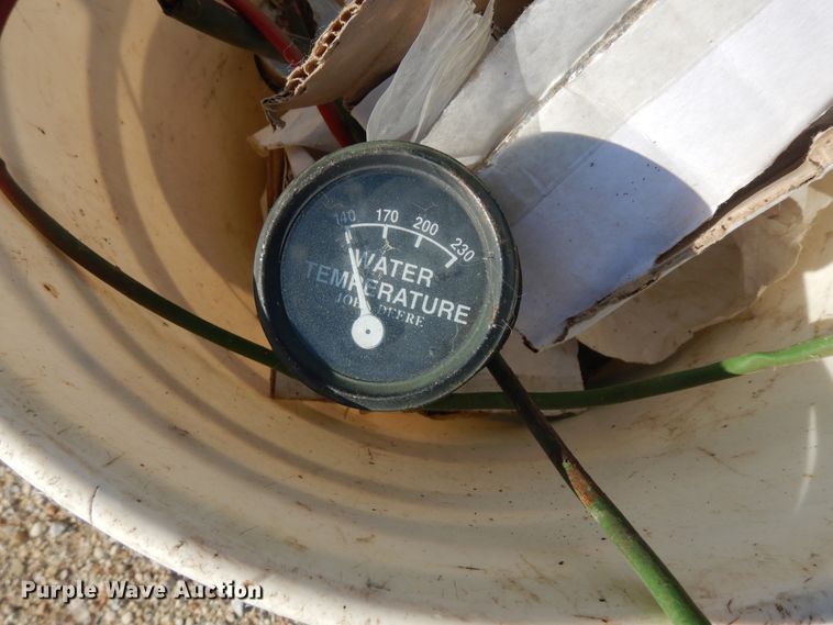 image for item KU9533 1953 John Deere 70  tractor