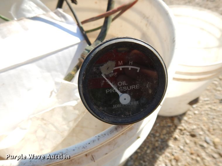 image for item KU9533 1953 John Deere 70  tractor