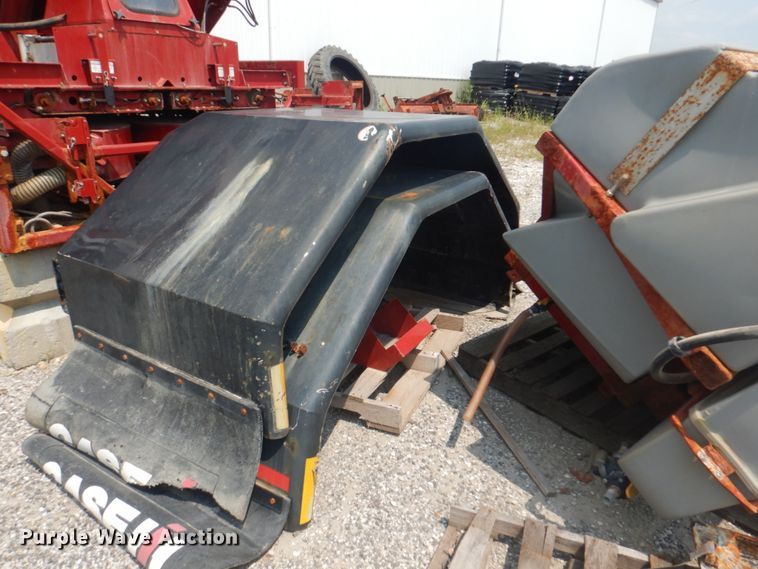 image for item KW9948 Case IH 810  dry fertilizer spreader bed