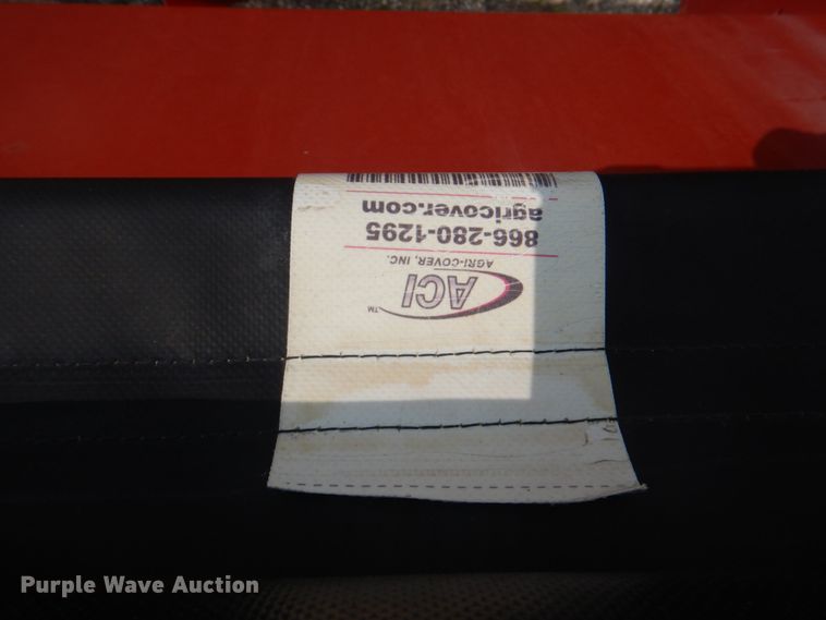 image for item KW9948 Case IH 810  dry fertilizer spreader bed