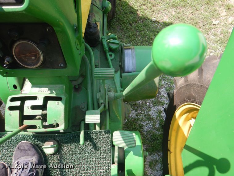 image for item KW9974 1958 John Deere 630  tractor