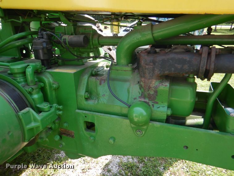 image for item KW9974 1958 John Deere 630  tractor