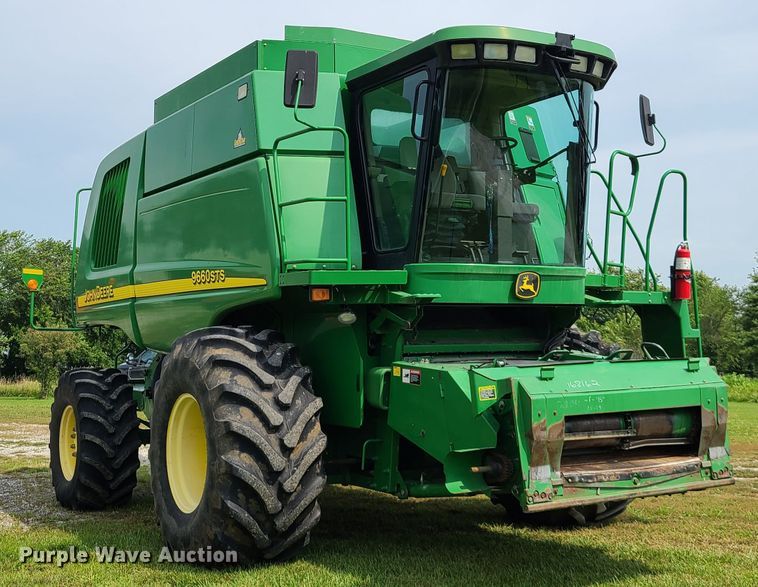 image for item L1297 2004 John Deere 9660 STS  RWA combine