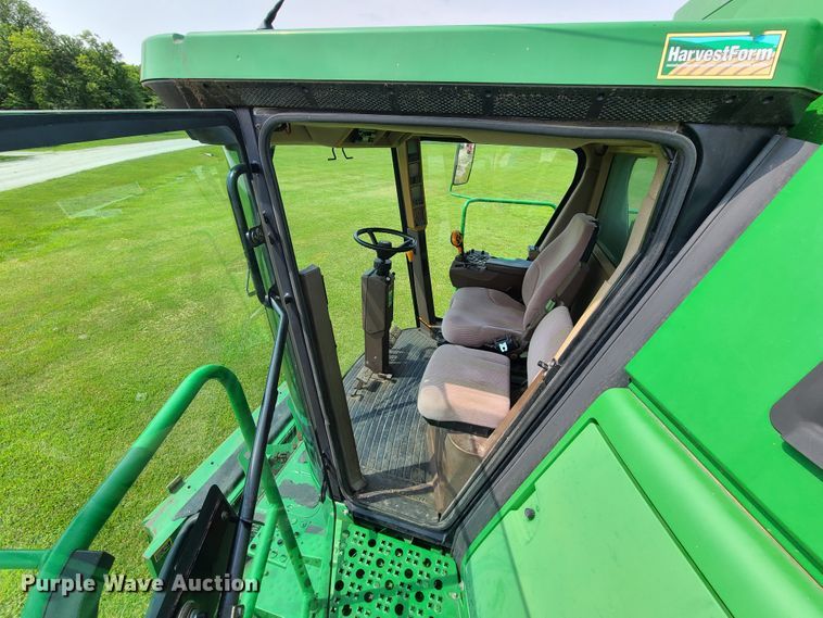 image for item L1297 2004 John Deere 9660 STS  RWA combine