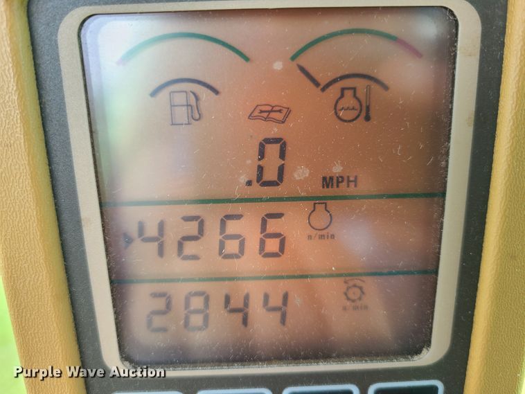 image for item L1297 2004 John Deere 9660 STS  RWA combine