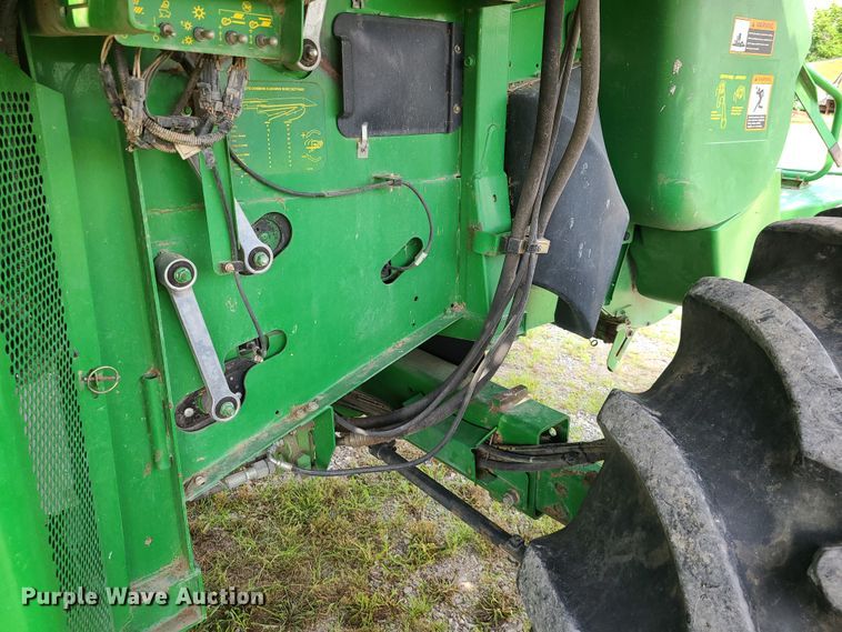 image for item L1297 2004 John Deere 9660 STS  RWA combine