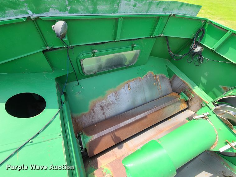 image for item L1297 2004 John Deere 9660 STS  RWA combine