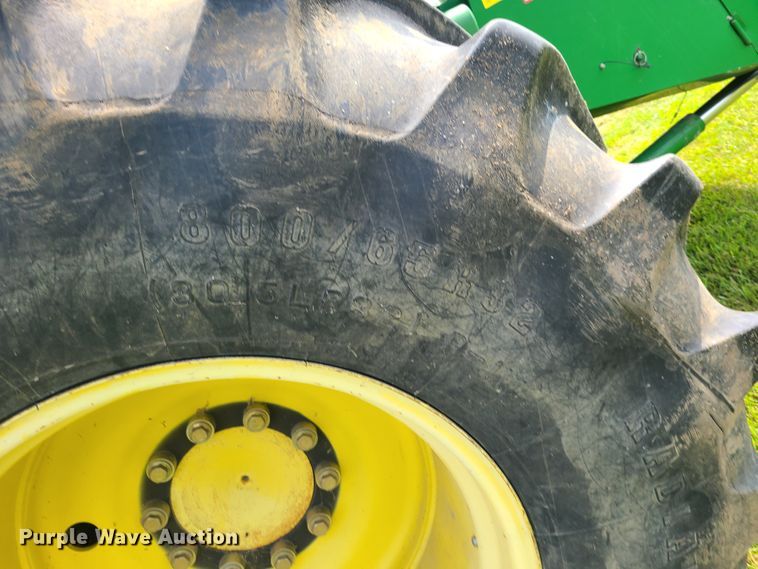 image for item L1297 2004 John Deere 9660 STS  RWA combine