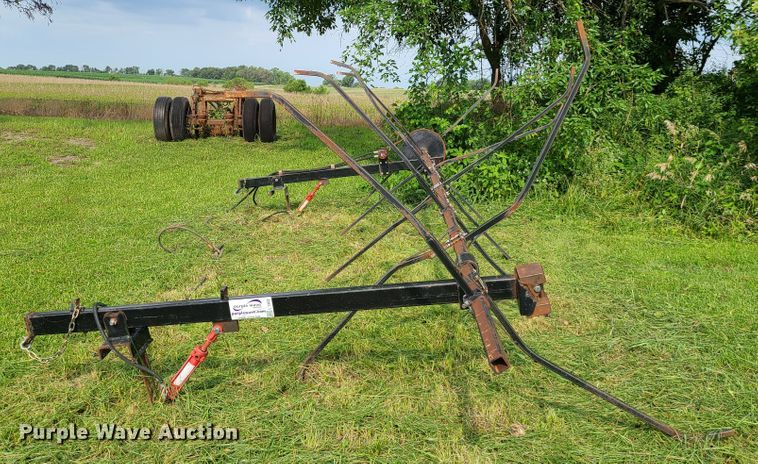 image for item L1303 21'W corn pickup reel