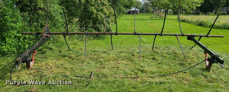 image for item L1303 21'W corn pickup reel