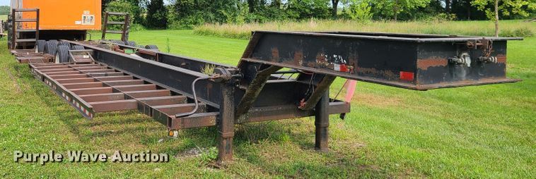 image for item L1305 1991 Bison  combine trailer