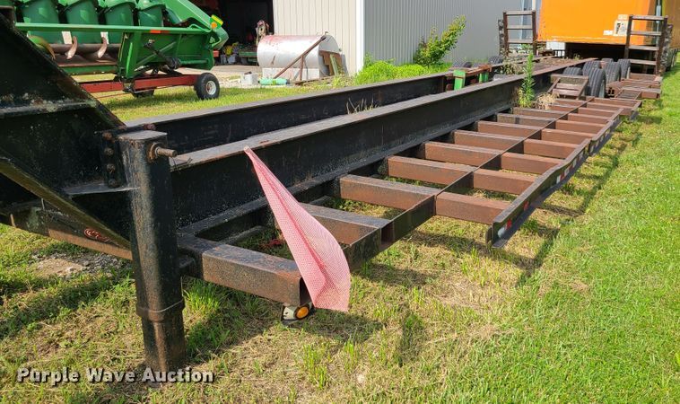 image for item L1305 1991 Bison  combine trailer