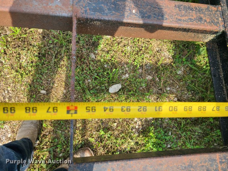 image for item L1305 1991 Bison  combine trailer