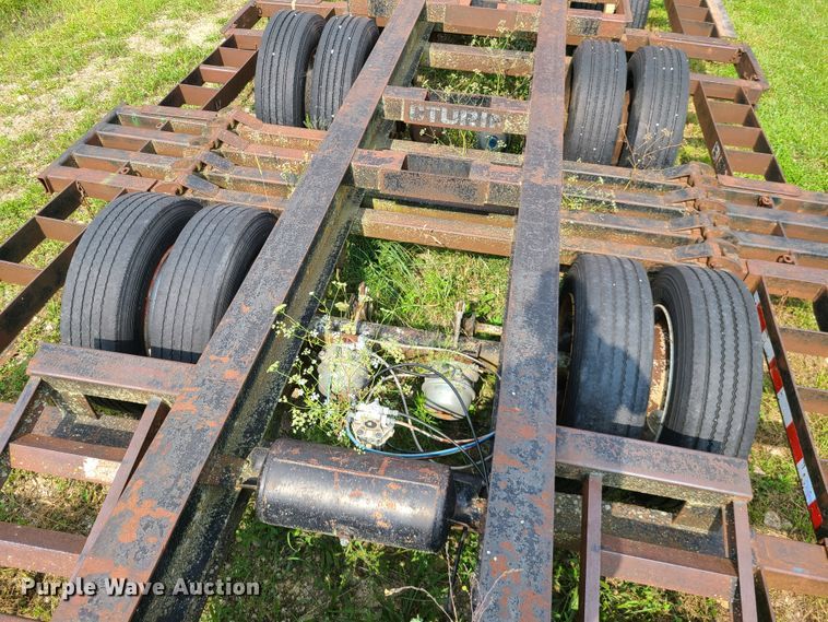 image for item L1305 1991 Bison  combine trailer