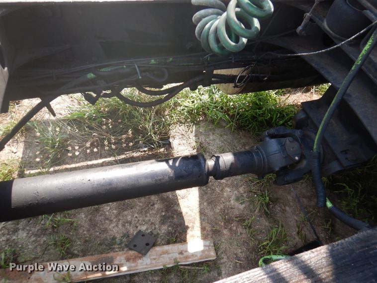 image for item DA5329 2000 Freightliner FLD 120  semi truck