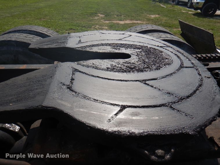 image for item DA5329 2000 Freightliner FLD 120  semi truck