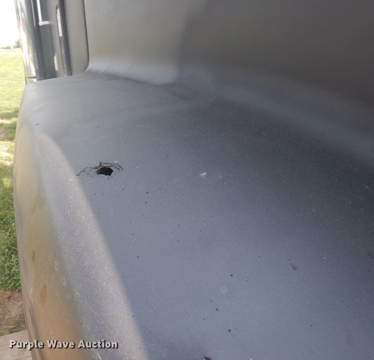 image for item DA5329 2000 Freightliner FLD 120  semi truck