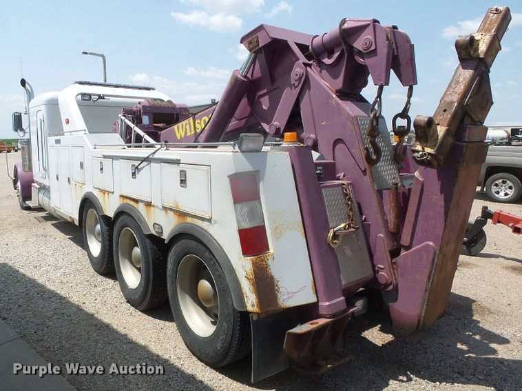 image for item DI5675 1992 Peterbilt 379  tow truck