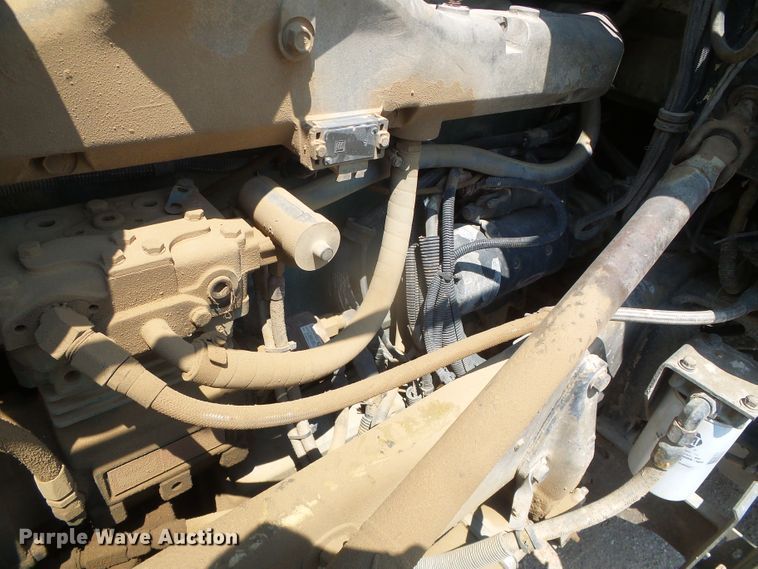 image for item DI5675 1992 Peterbilt 379  tow truck