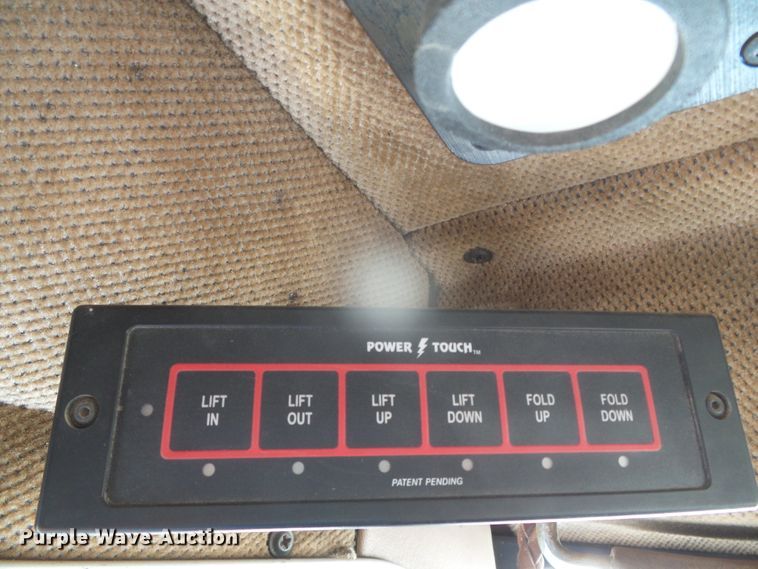 image for item DI5675 1992 Peterbilt 379  tow truck