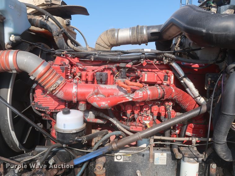 image for item DJ1941 2009 Peterbilt 388  semi truck