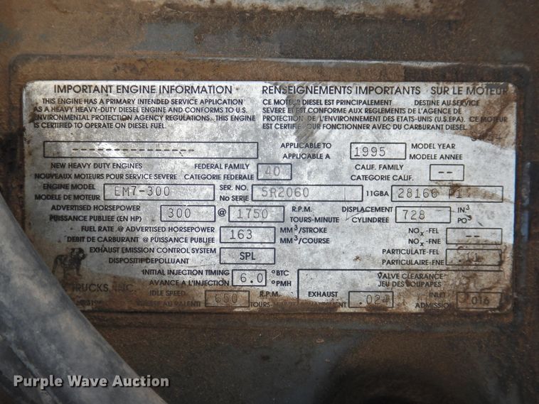 image for item DK2259 1996 Mack RD690S  semi truck