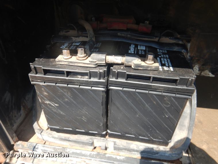 image for item DK8009 2005 Freightliner Business Class M2  winch truck