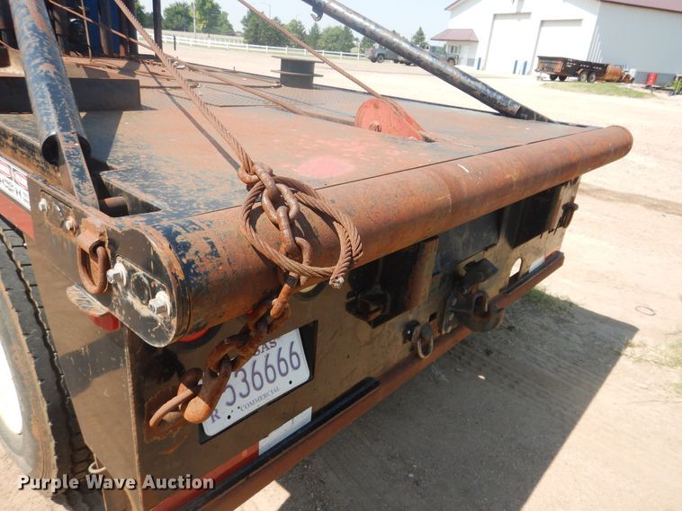 image for item DK8009 2005 Freightliner Business Class M2  winch truck