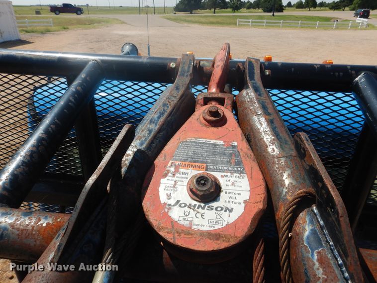 image for item DK8009 2005 Freightliner Business Class M2  winch truck