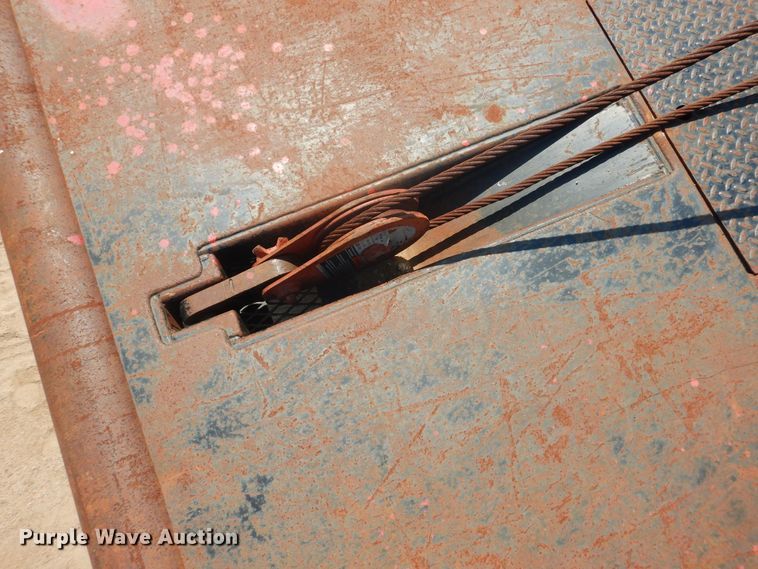 image for item DK8009 2005 Freightliner Business Class M2  winch truck