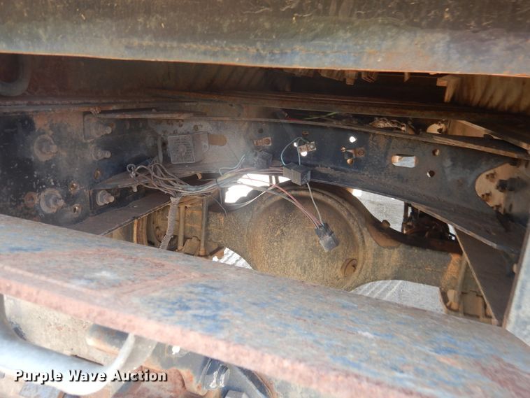 image for item DK8009 2005 Freightliner Business Class M2  winch truck