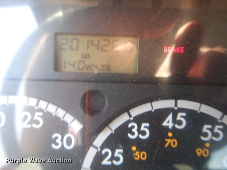 image for item DK8009 2005 Freightliner Business Class M2  winch truck