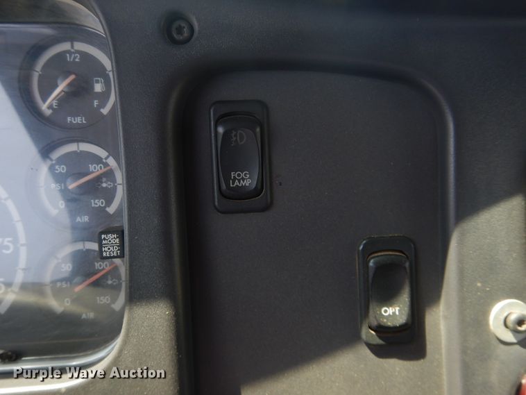 image for item DK8009 2005 Freightliner Business Class M2  winch truck