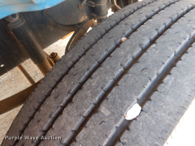 image for item DK8009 2005 Freightliner Business Class M2  winch truck