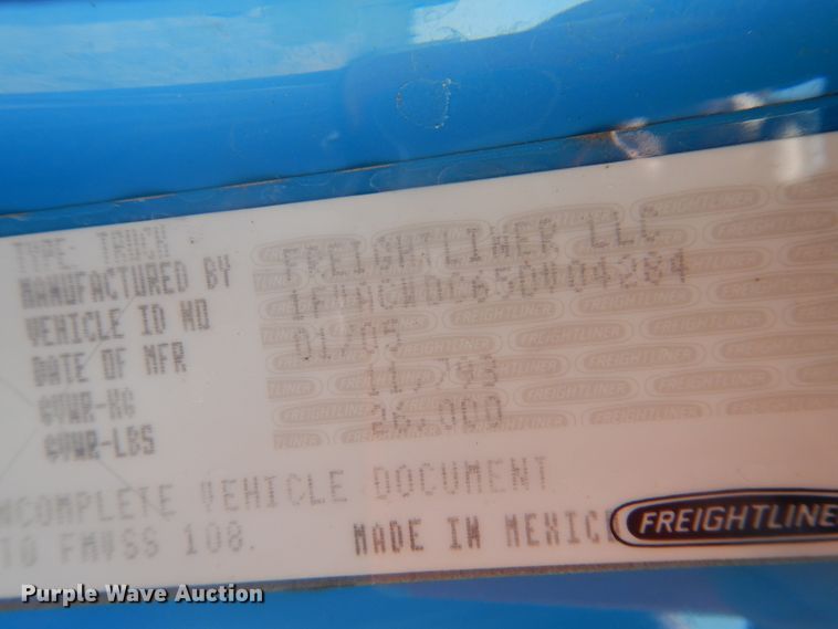 image for item DK8009 2005 Freightliner Business Class M2  winch truck