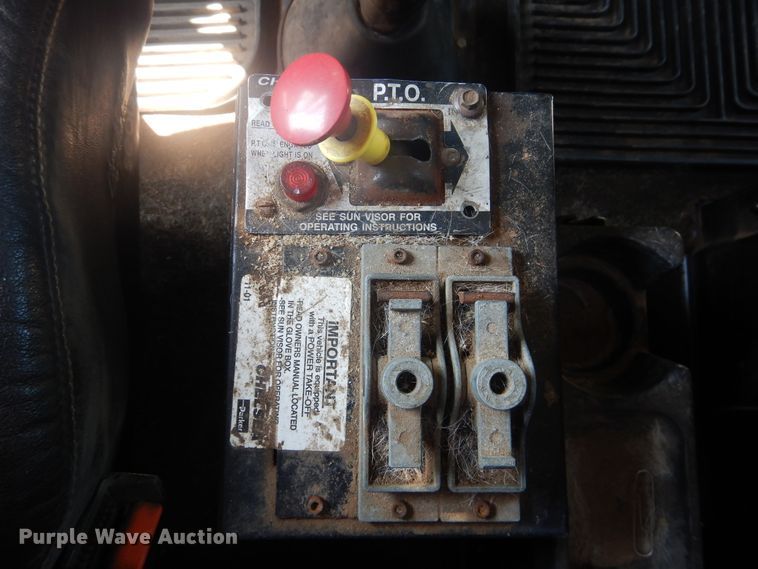 image for item DK8010 2004 Peterbilt 379  semi truck