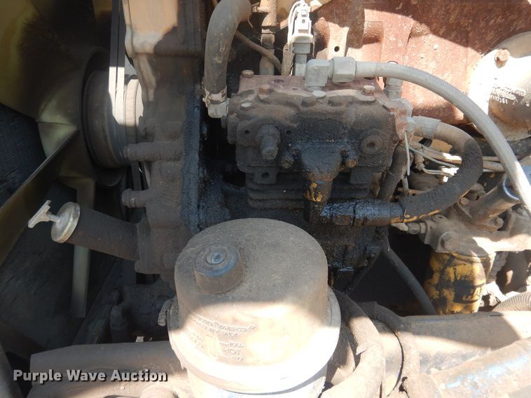 image for item DK8010 2004 Peterbilt 379  semi truck