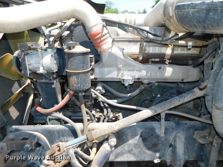 image for item DK8606 1999 Peterbilt 379  winch truck