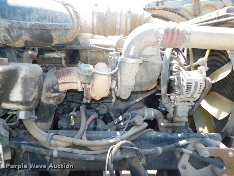 image for item DK8606 1999 Peterbilt 379  winch truck