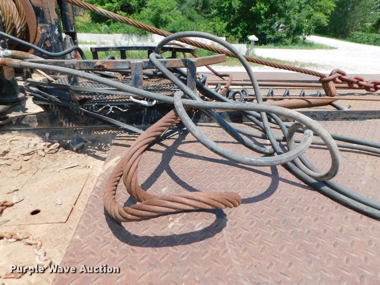 image for item DK8606 1999 Peterbilt 379  winch truck