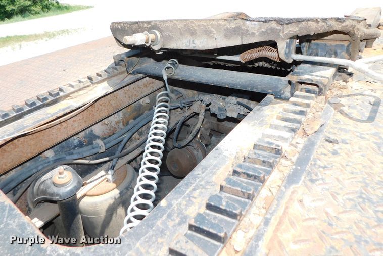 image for item DK8606 1999 Peterbilt 379  winch truck