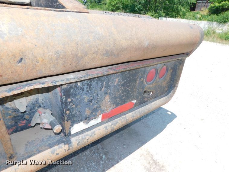 image for item DK8606 1999 Peterbilt 379  winch truck