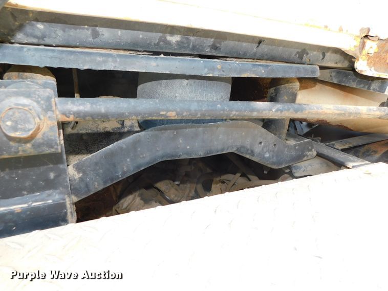 image for item DK8612 1993 Mack CH613  semi truck