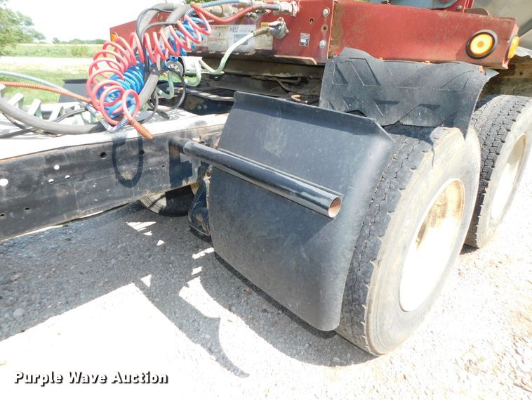 image for item DK8612 1993 Mack CH613  semi truck