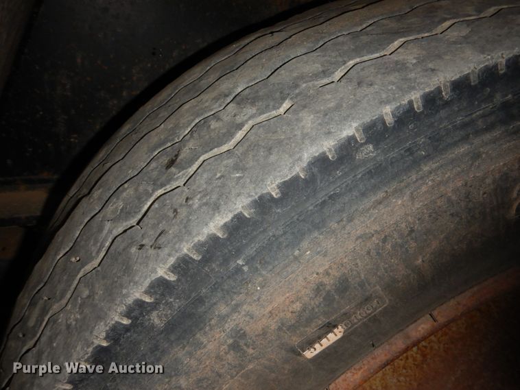 image for item DL0503 1992 Nuttal  drop deck equipment trailer