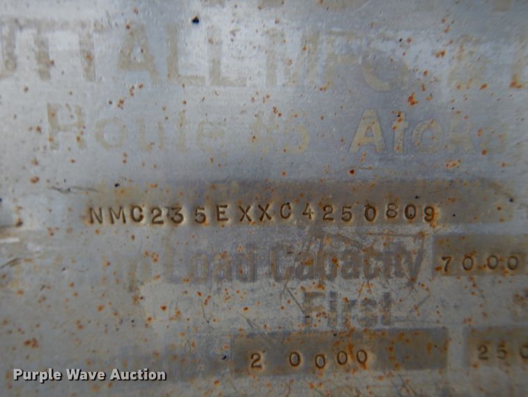 image for item DL0503 1992 Nuttal  drop deck equipment trailer