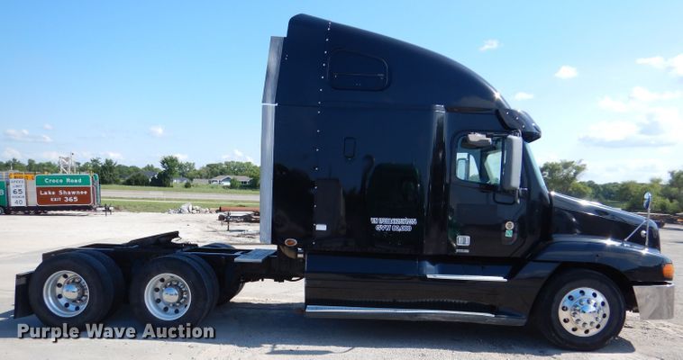 image for item DL3357 2007 Freightliner CST120  semi truck