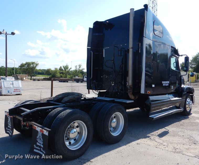 image for item DL3357 2007 Freightliner CST120  semi truck